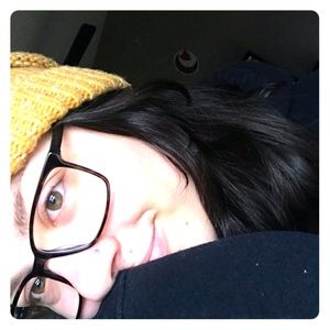 Meet your Posher, Abby